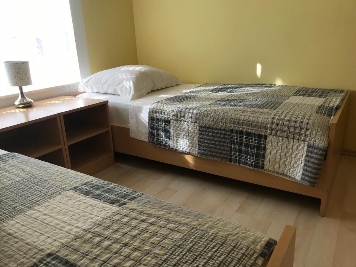 Beachfront Apartment Sun Vodice Esterno foto